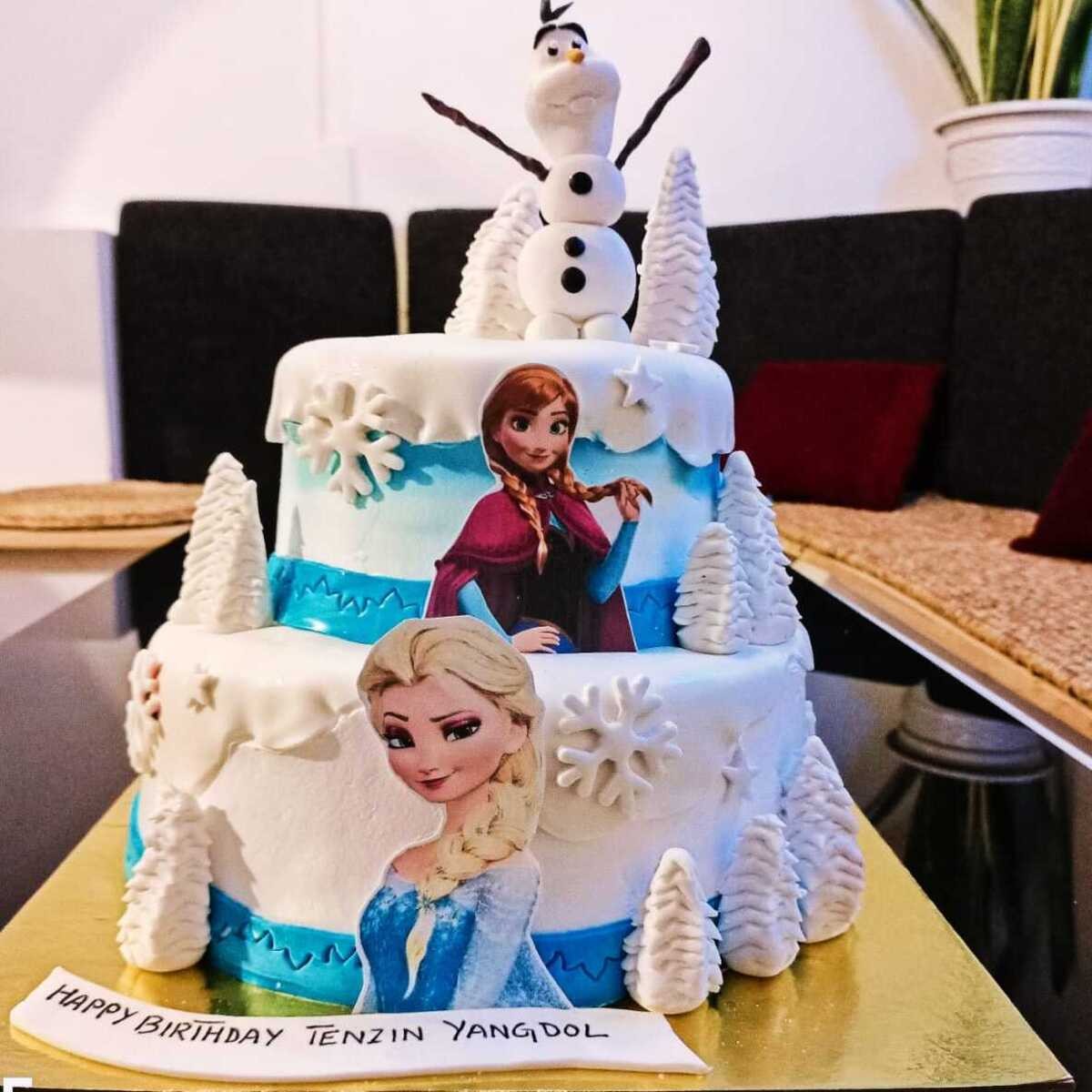 yogini-cake